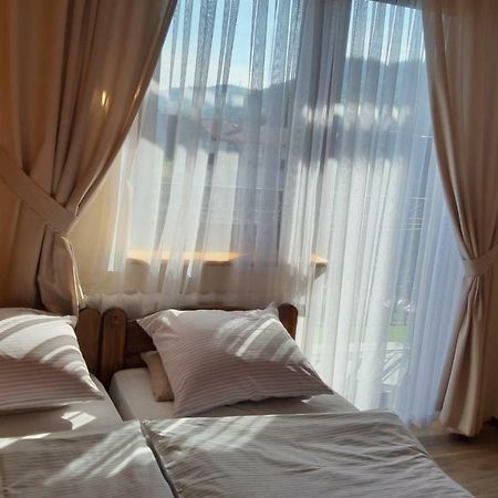 Pokoje Goscinne Anna Poronin Dış mekan fotoğraf