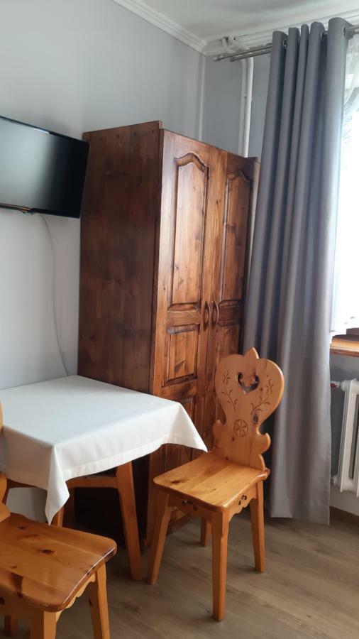Pokoje Goscinne Anna Poronin Dış mekan fotoğraf